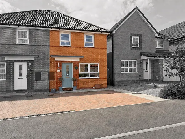 Morris Croft, Cottingham, photo 1