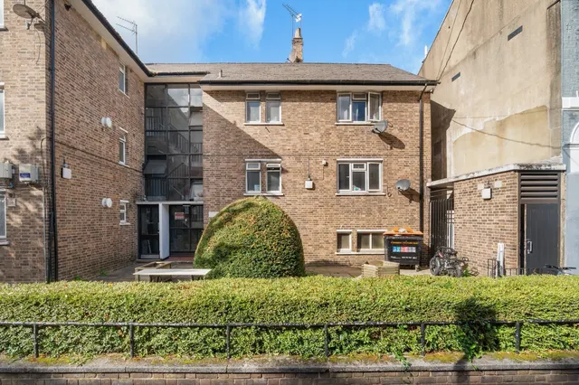 Richmond Way, London, W12, photo 2