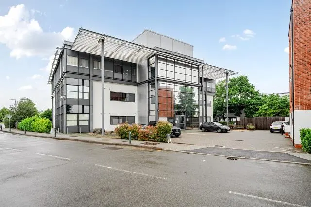 Vanwall Road, Maidenhead, SL6, photo 1