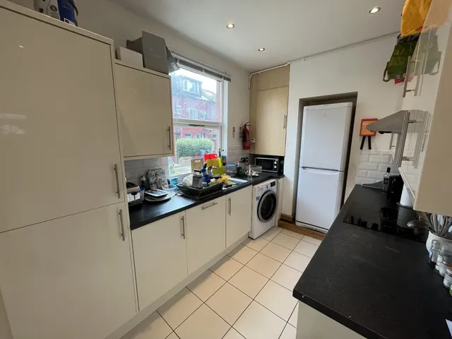 Beamsley Terrace, Hyde Park, LS6, photo 1