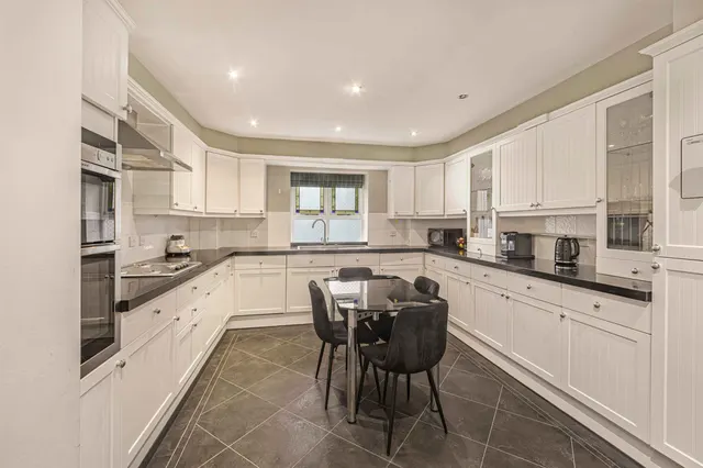 Hazelmere, Altrincham, photo 3