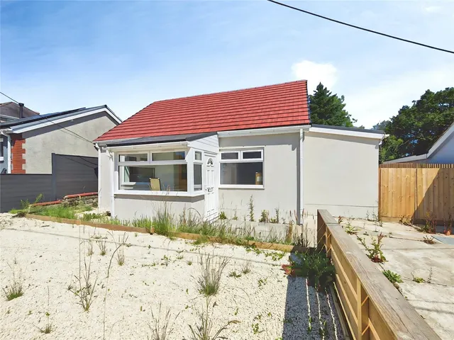 Cefn Byrle Road, Coelbren, SA10, photo 1