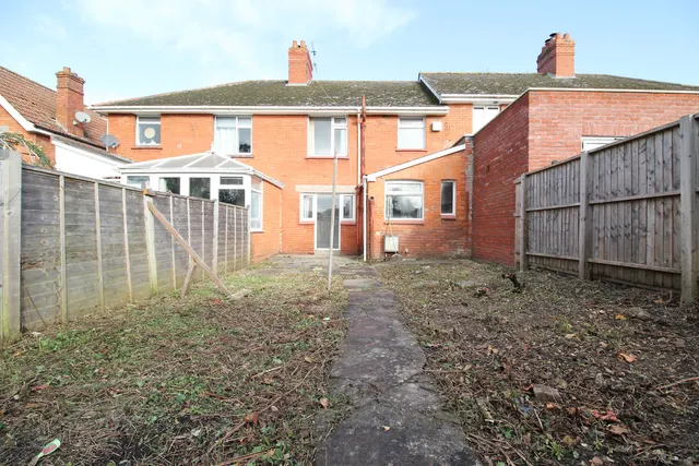 Elmhurst Lane, Street, photo 2