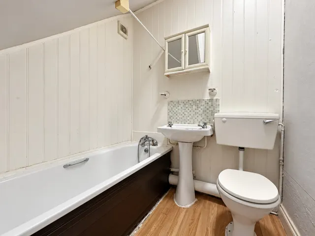 York Road, Southend-On-Sea, SS1, photo 3