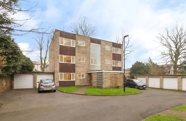 Endcliffe Vale Road, Hallam Chase, S10, photo 1