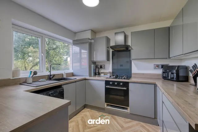 Charnwood Close, Rednal, B45, photo 3