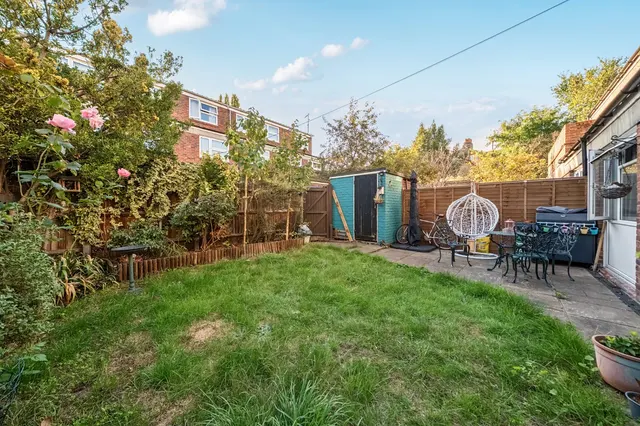 Larch Close, Balham, SW12, photo 2