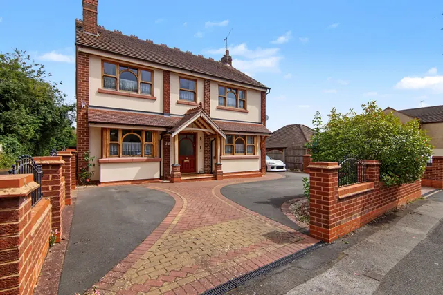 Coalpit Fields Road, Bedworth, CV12, photo 1