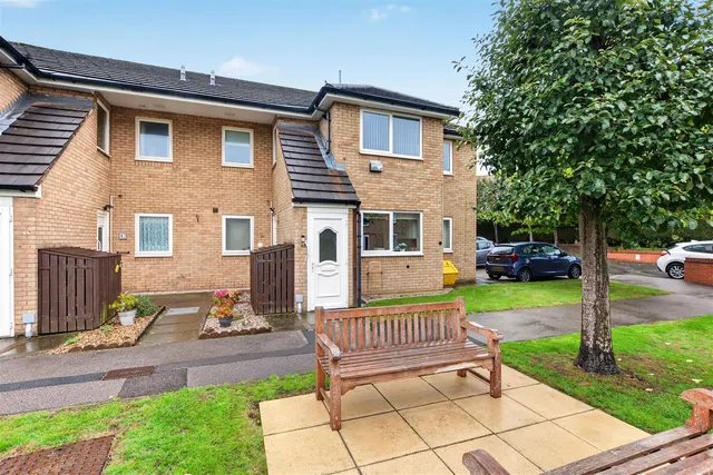 The Cedars, Nottingham, NG5, photo 1