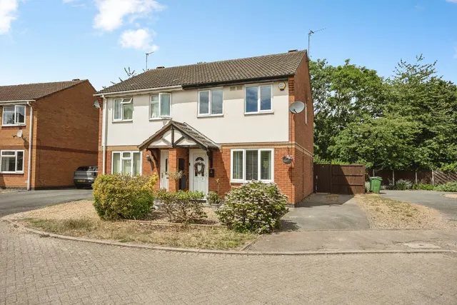 Wren Close, Syston, LE7, photo 1