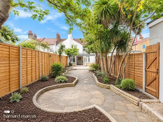 Morland Road, CROYDON, photo 1