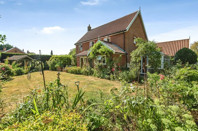 Photo 2 — Mill Lane, Thorpe Abbotts, Diss