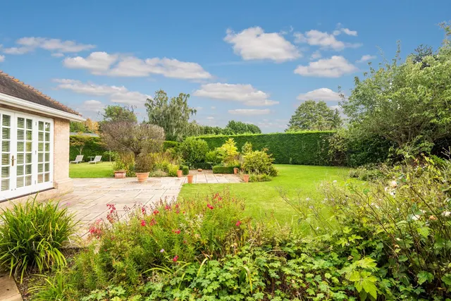 The Avenue, Godmanchester, PE29, photo 2
