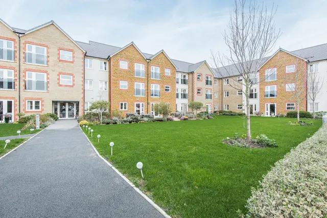 Bright South Facing Apartment in Huns, photo 1