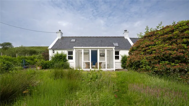 Photo 3 — Rowan Cottage, Glenbrittle, Carbost, Isle of Skye, IV47 8TA