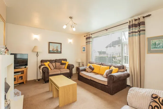 Photo 2 — Overdale, Swinton, Manchester, M27 5NZ