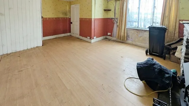 Woodside Road, Coalpit Heath, BS36, photo 3