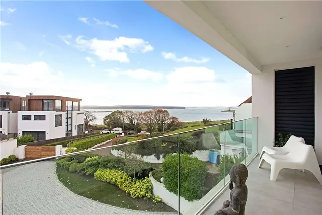 Whitecliff Road, Poole, Dorset, BH14 8DX, photo 1