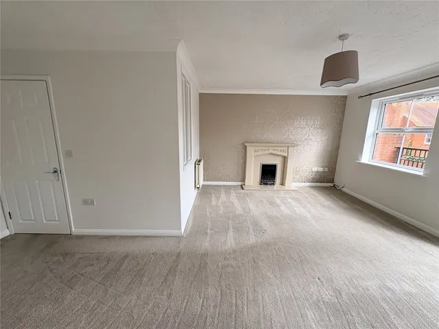 Cormack Lane, Fernwood, NG24, photo 3