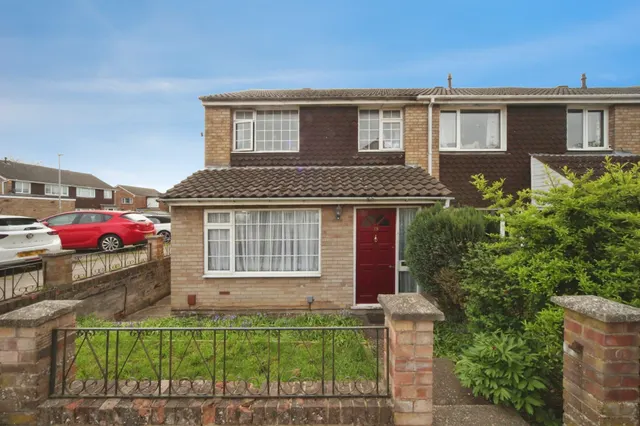 Keymer Close, Luton, photo 1