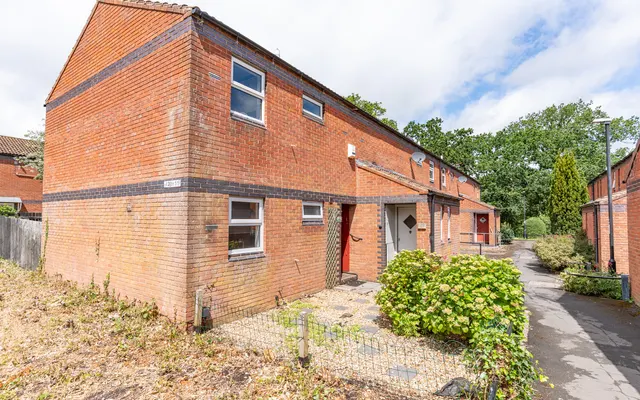 Comb Paddock, Henleaze / Westbury, BS9, photo 2