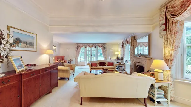 Ledborough Lane, Beaconsfield, HP9, photo 2