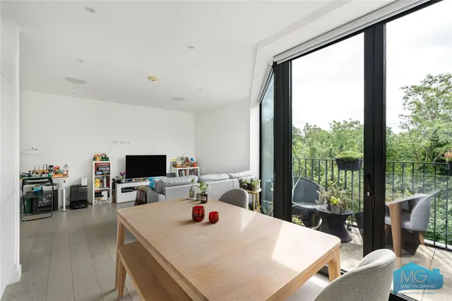 Pinnacle Close, London, N10, photo 2