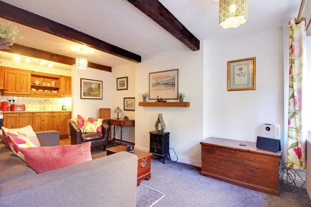 Cobblers Cottage, Luddenden, HX2, photo 2