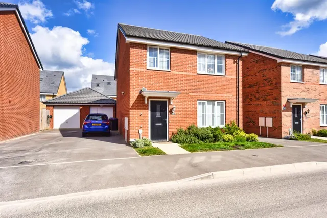 Burrows Drive, Bingham, photo 1