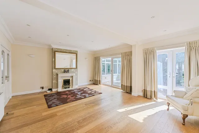 Bridle Lane, Sutton Coldfield, B74, photo 2
