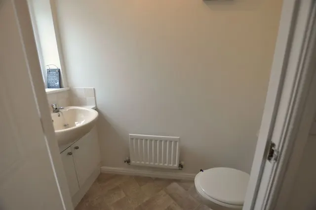 To LetRedwood Drive, Chorley, photo 2