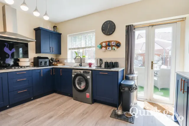 Wentworth Way, Rainham, RM13, photo 3