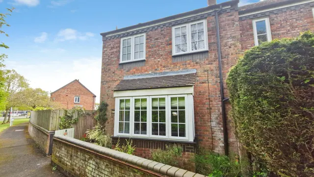 Goldney Court, Horsehay, TF4, photo 1