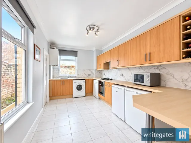Gondover Avenue, Orrell Park, L9, photo 2