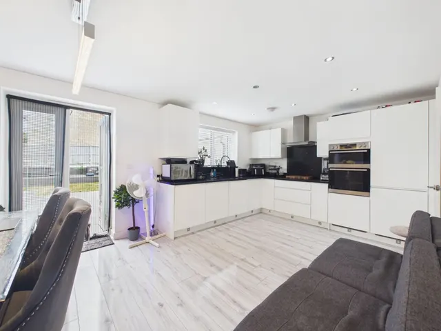 Mead Fields, Banwell, BS29, photo 3