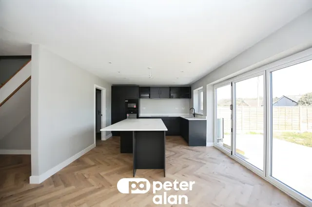 Libanus Road, Blackwood, NP12, photo 1