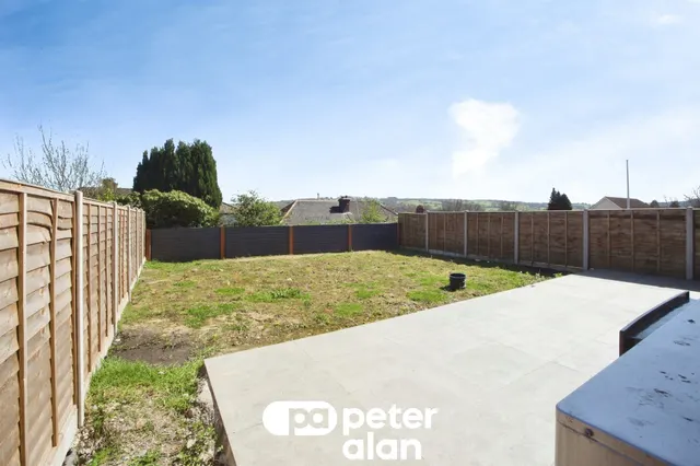 Libanus Road, Blackwood, NP12, photo 2
