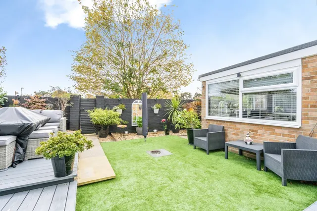 Merton Close, Bognor Regis, PO21, photo 3
