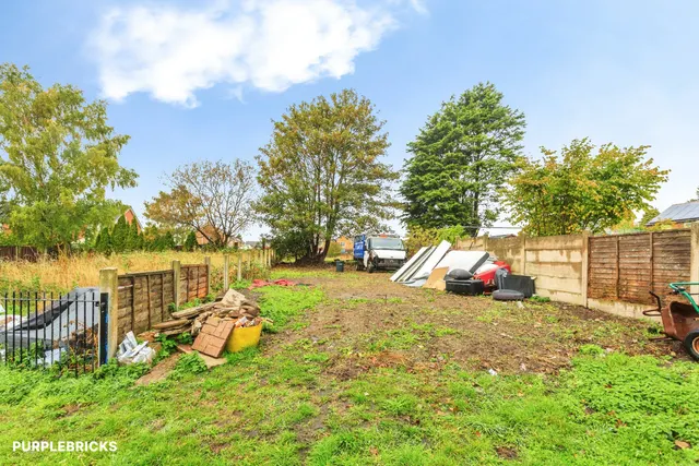 Grays Road, Barnsley, S71, photo 2