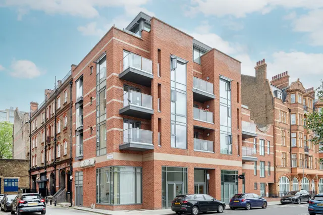 Flat 10, York House, London, photo 1