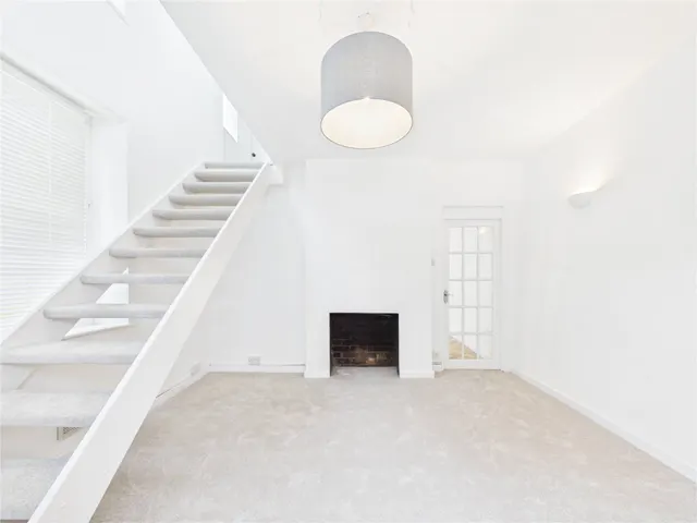 Henbury Road, Hanham, BS15, photo 1