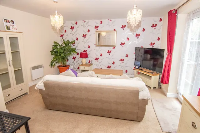 Photo 2 — Design Close, Bromsgrove, Worcestershire, B60 3GS
