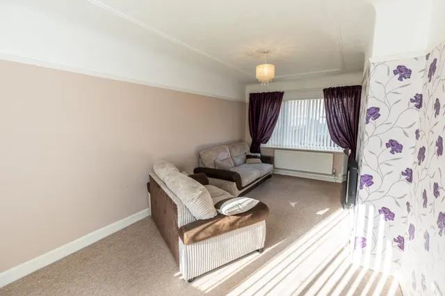 Girton Close, Ellesmere Port, CH65, photo 3