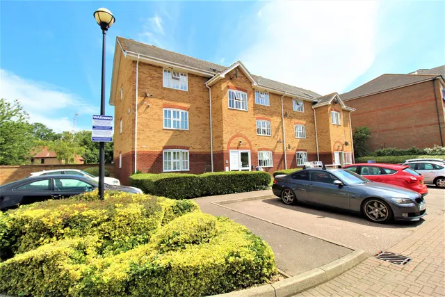 Coal Court, Grays, Essex, RM17 6PN, photo 1