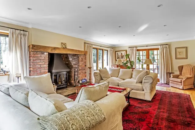 Newdigate Road, Beare Green, RH5, photo 3