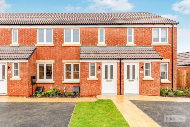 Alva Close, Corby, photo 1