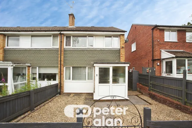 Pilton Vale Newport, NP20, photo 1