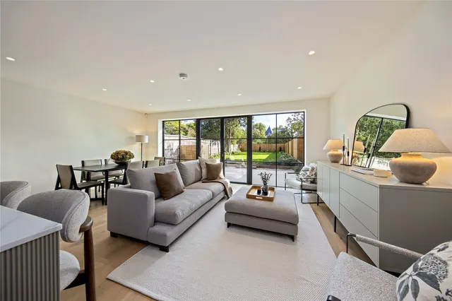 Wensleydale Road, Hampton, TW12, photo 3