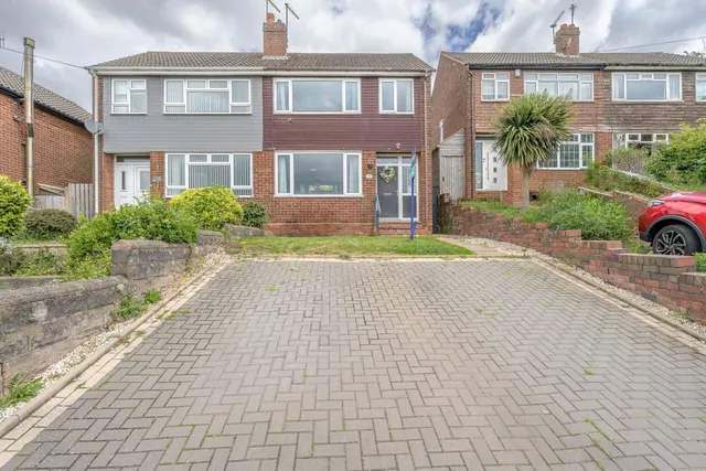 Dibdale Road, Dudley, photo 1