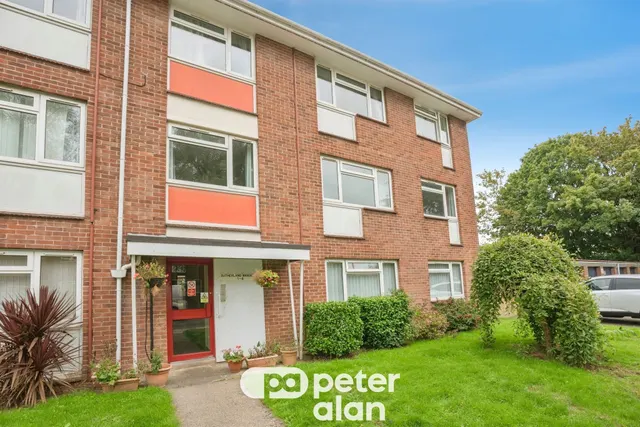 Park Lane, Cardiff, CF14, photo 1